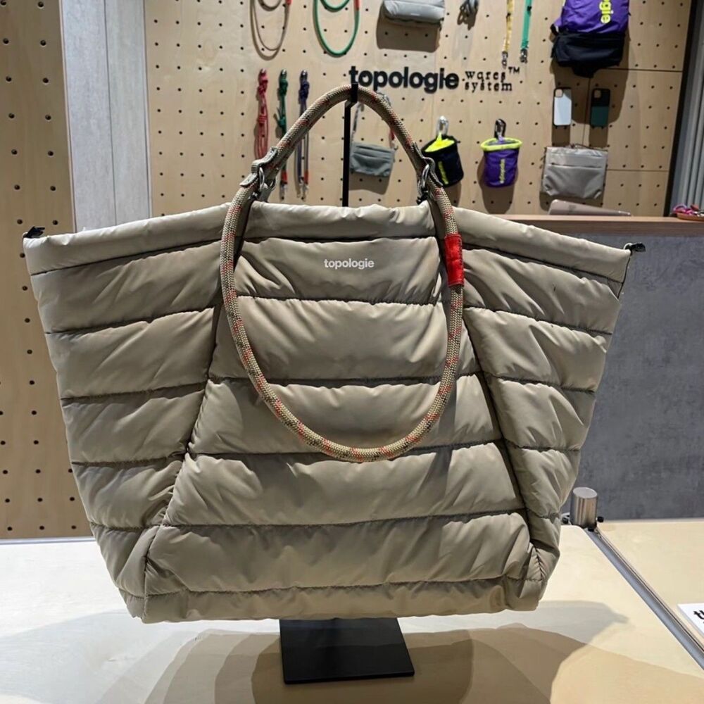 Pre-owned Topologie Bat-shaped Bag Women's Shoulder Bag Handbag.